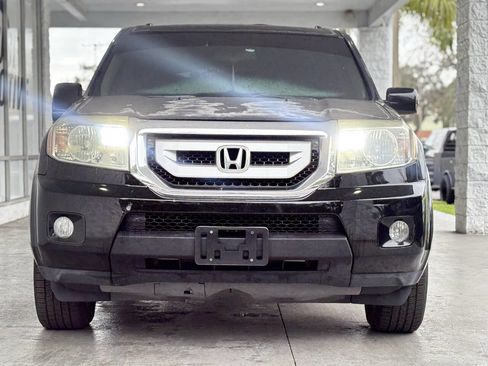 Used 2010 Honda Pilot EX-L image 11