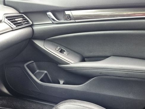 Used 2021 Honda Accord Sport image 41