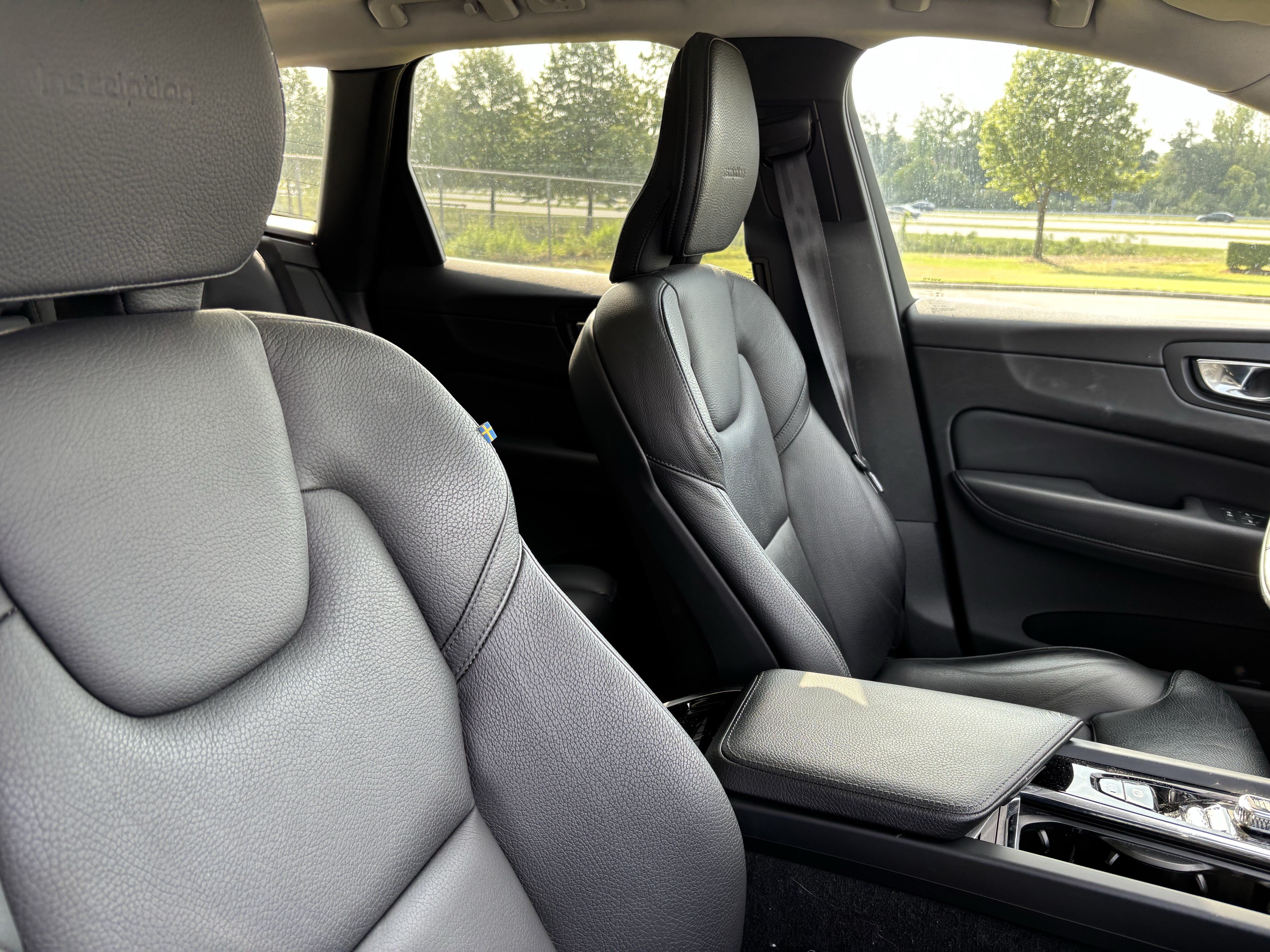 Used 2020 Volvo XC60 T5 Inscription w/ Protection Package Premier AWD/4WD image 34