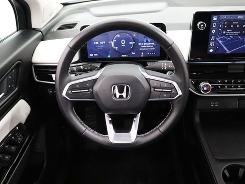 Used 2025 Honda Prologue Touring image 16