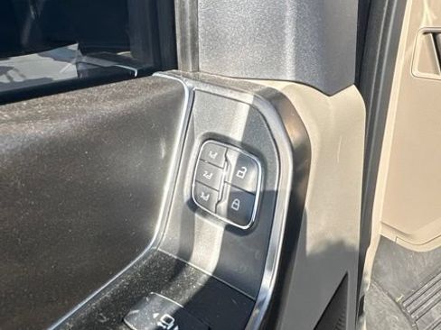 Used 2025 Ford F450 Platinum w/ Platinum Plus Package AWD/4WD image 10