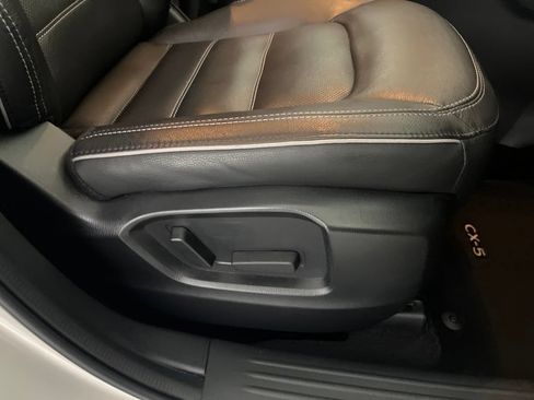 Used 2025 MAZDA CX-5 AWD 2.5 S w/ Preferred Package image 56
