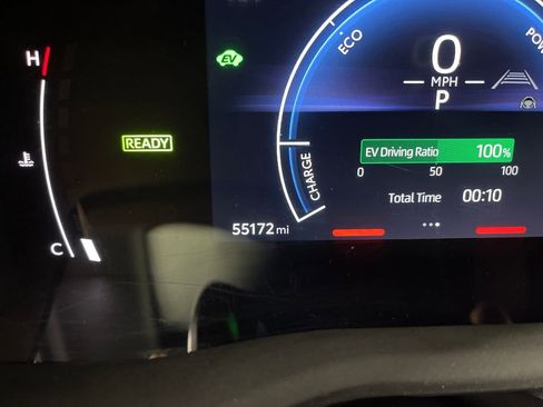 Certified 2025 Toyota Camry SE FWD image 19