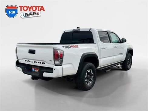 Certified 2021 Toyota Tacoma TRD Off-Road image 5