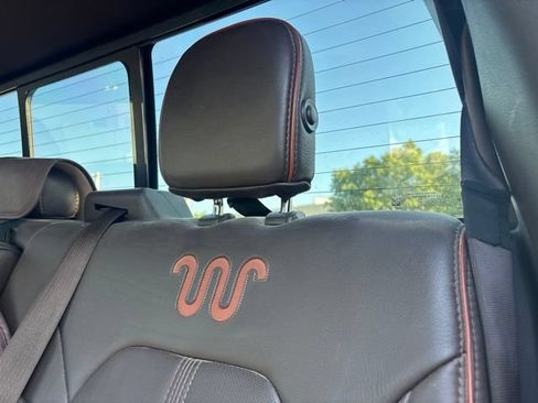 Used 2017 Ford F250 King Ranch w/ King Ranch Ultimate Package AWD/4WD image 9