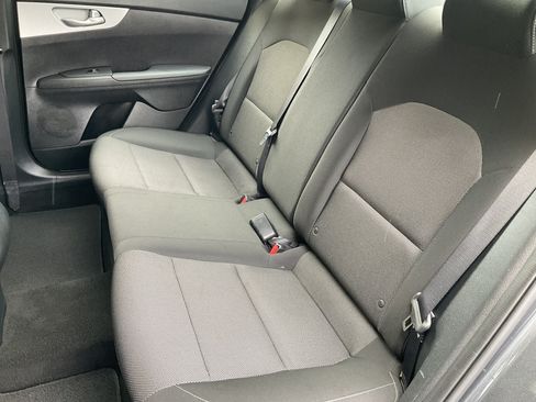 Used 2024 Kia Forte LXS w/ LXS Technology Package FWD image 33