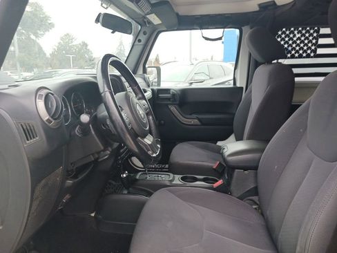 Used 2016 Jeep Wrangler Sport AWD/4WD image 2