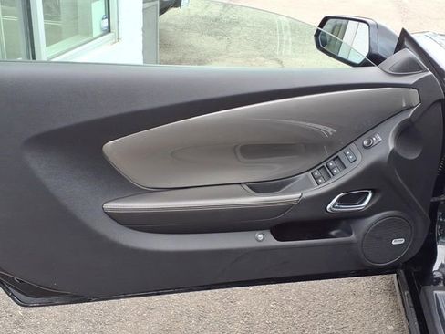 Used 2014 Chevrolet Camaro SS w/ RS Package image 10
