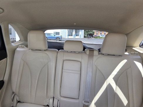 Used 2015 Lincoln MKC FWD w/ Equipment Group 101A Select image 41