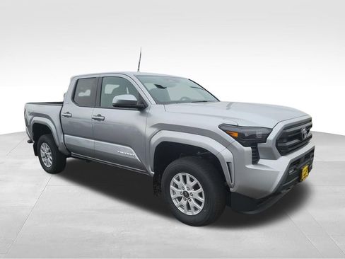 New 2025 Toyota Tacoma SR5 image 15