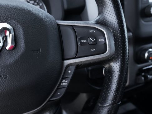 Used 2024 RAM 2500 Tradesman w/ Chrome Appearance Group image 25