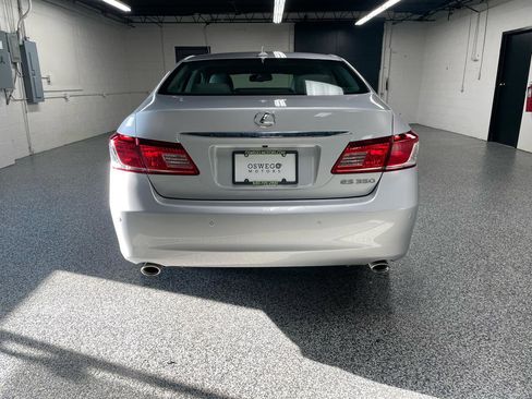 Used 2011 Lexus ES 350 FWD image 8