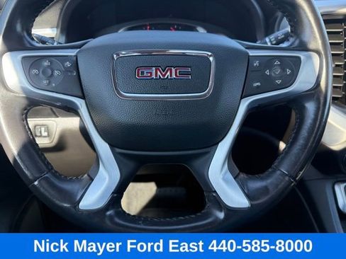 Used 2021 GMC Acadia SLT FWD image 13