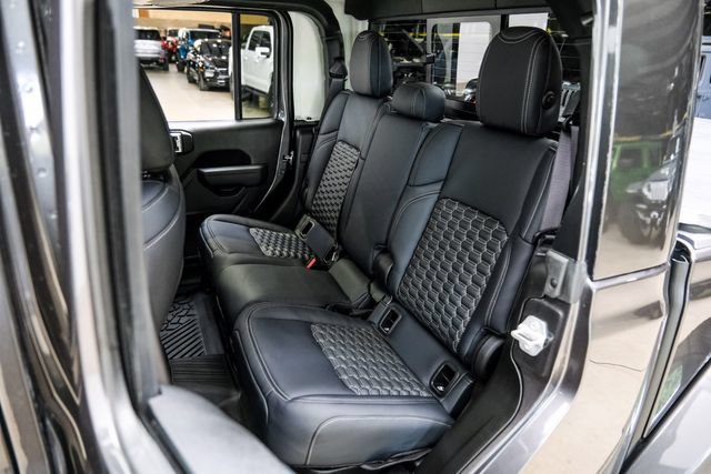 Used 2025 Jeep Gladiator Sport AWD/4WD image 73