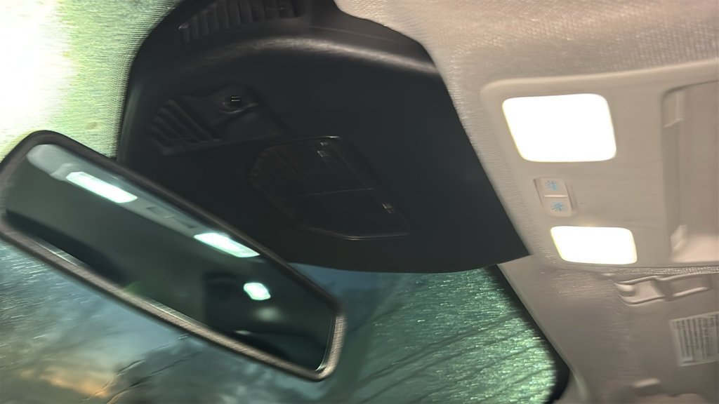 Used 2024 Ford Escape Platinum AWD/4WD image 23
