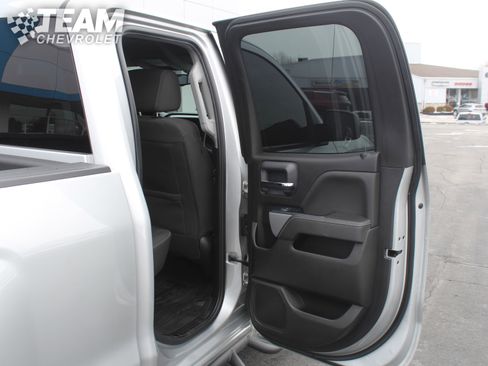 Used 2019 Chevrolet Silverado 1500 LT w/ All Star Edition image 23