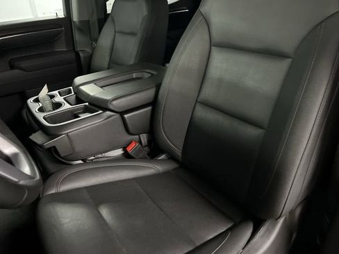 Certified 2025 GMC Sierra 1500 SLT image 19