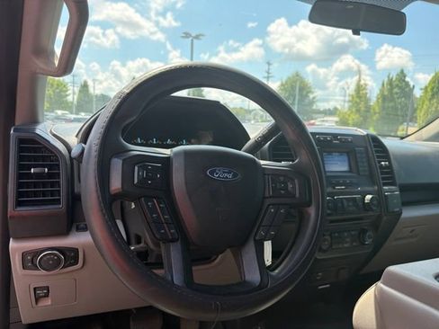 Used 2018 Ford F150 XL w/ Equipment Group 101A Mid AWD/4WD image 13