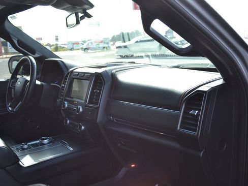 Used 2020 Ford Expedition Limited w/ Equipment Group 303A image 34