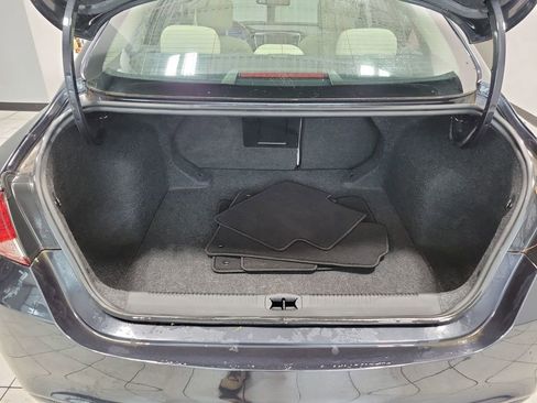 Used 2016 Chrysler 200 C w/ Premium Lighting Group image 9