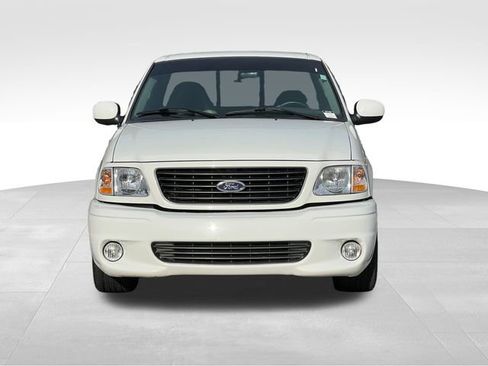 Used 2001 Ford F150 Lightning image 8