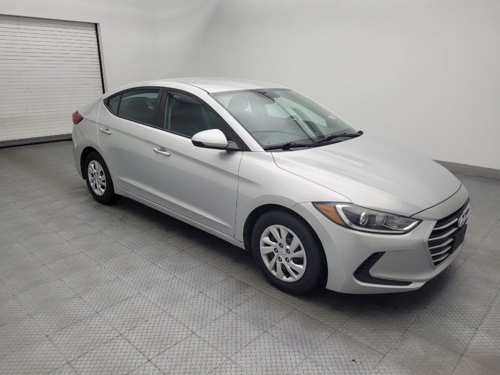 Used 2018 Hyundai Elantra SE FWD image 11