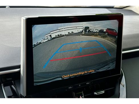 Certified 2025 Toyota Corolla Hybrid Sedan image 20