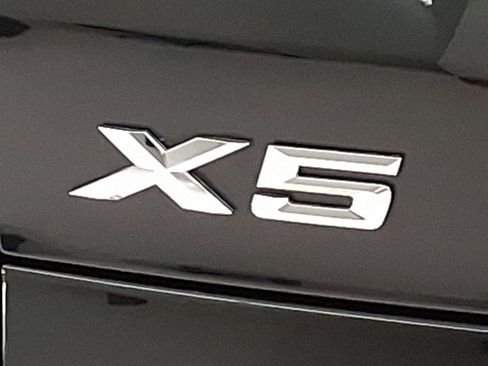 Used 2023 BMW X5 xDrive40i w/ Executive Package AWD/4WD image 22
