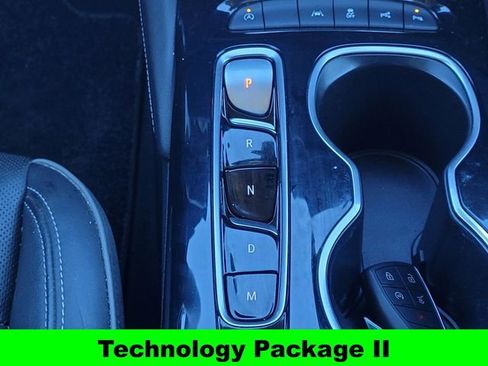 Used 2021 Buick Envision Avenir w/ Technology Package II image 17