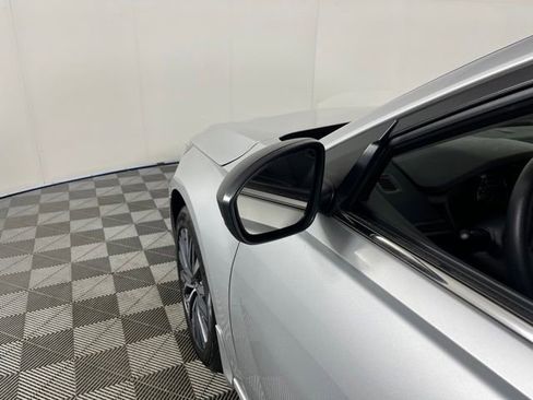 Used 2024 Nissan Altima 2.5 SV AWD/4WD image 14