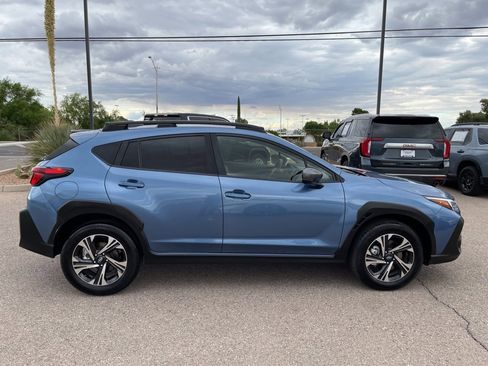 Used 2024 Subaru Crosstrek 2.0i Premium image 6