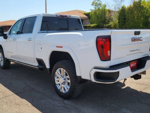 Used 2022 GMC Sierra 2500 Denali w/ Denali Ultimate Package AWD/4WD image 8