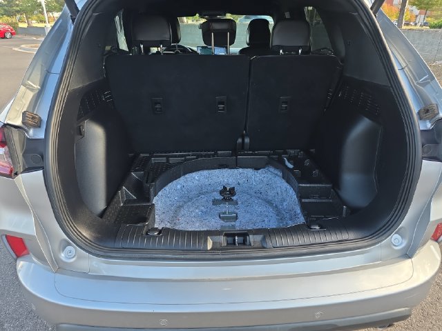 Used 2023 Ford Escape ST-Line w/ Tech Pack #1 FWD image 19