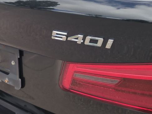 Used 2019 BMW 540i xDrive w/ Convenience Package AWD/4WD image 12