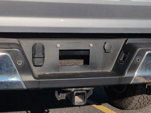 Used 2022 Ford F150 Lariat w/ Equipment Group 502A High image 36