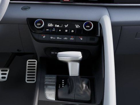 New 2026 Hyundai Elantra SEL Sport Premium FWD image 16