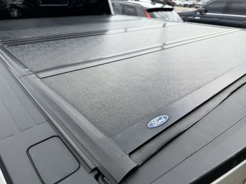 Used 2021 Ford F250 Lariat image 13