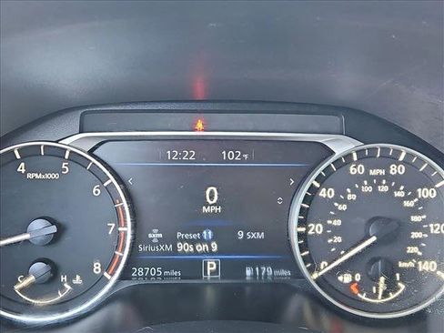 Used 2023 Nissan Altima 2.5 SV image 14