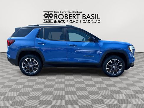 New 2026 GMC Terrain Elevation w/ Elevation Premium Package AWD/4WD image 9