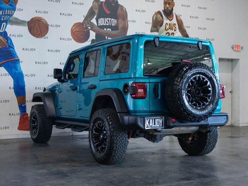 Used 2020 Jeep Wrangler Unlimited Sport AWD/4WD image 22