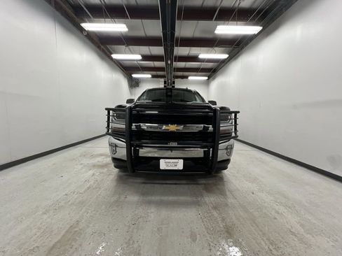 Used 2018 Chevrolet Silverado 1500 LT w/ All Star Edition image 3