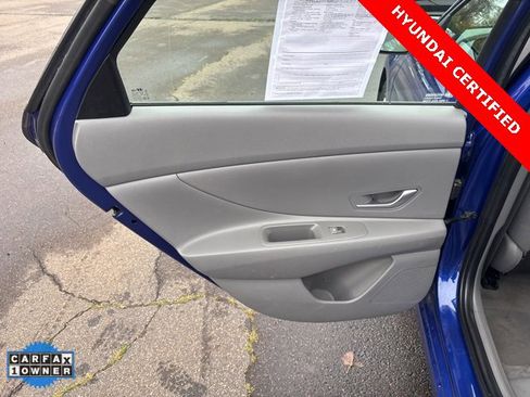 Certified 2021 Hyundai Elantra SE image 7