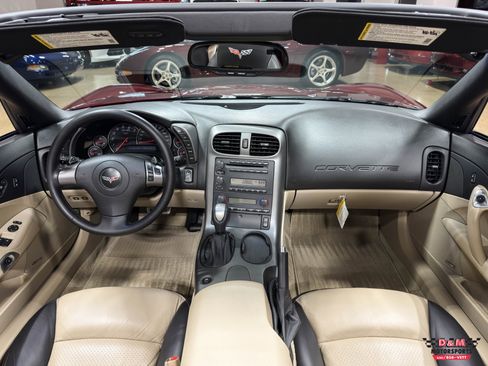 Used 2007 Chevrolet Corvette Convertible w/ Preferred Equipment Group image 12