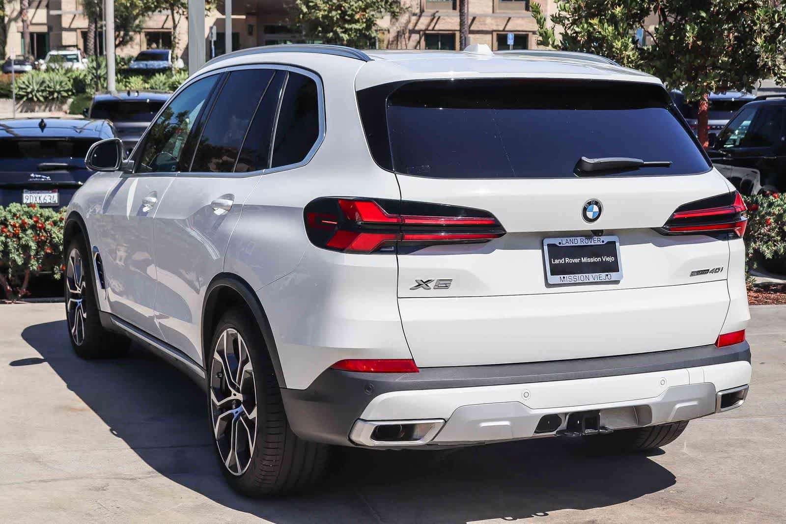 Used 2026 BMW X5 sDrive40i w/ Parking Assistance Package RWD image 4