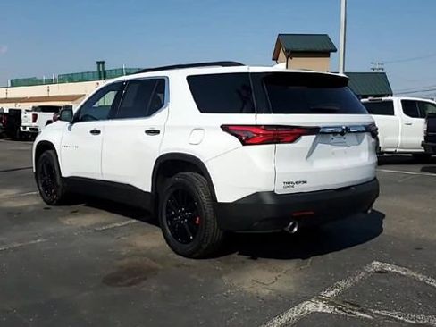 Certified 2023 Chevrolet Traverse LT FWD image 6