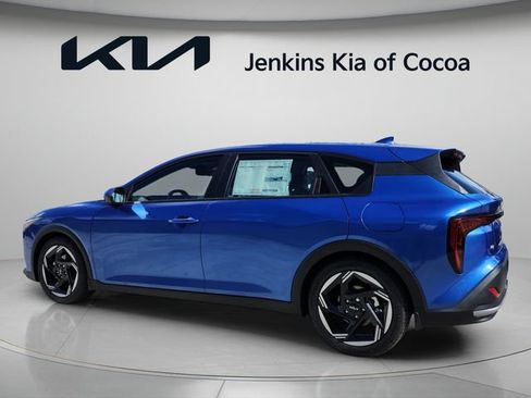 New 2026 Kia K4 EX FWD image 8