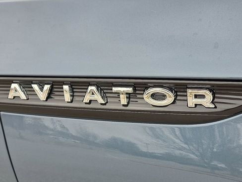 New 2026 Lincoln Aviator Reserve AWD/4WD image 8