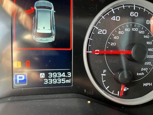 Used 2022 Subaru Ascent Premium w/ Convenience Package image 14