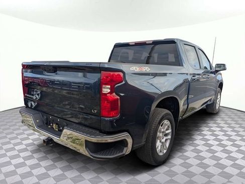 Used 2023 Chevrolet Silverado 1500 LT AWD/4WD image 2