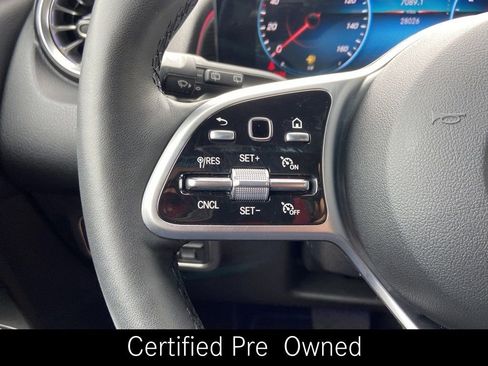 Used 2022 Mercedes-Benz GLB 250 4MATIC image 15